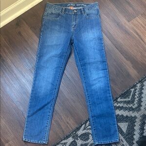 The Children's Place skinny medium wash blue jeans size 12 NWOT